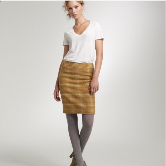 J. Crew Sunnie Pencil Skirt in Mustard Yellow, 100% Wool, Size 4 - Picture 2 of 8